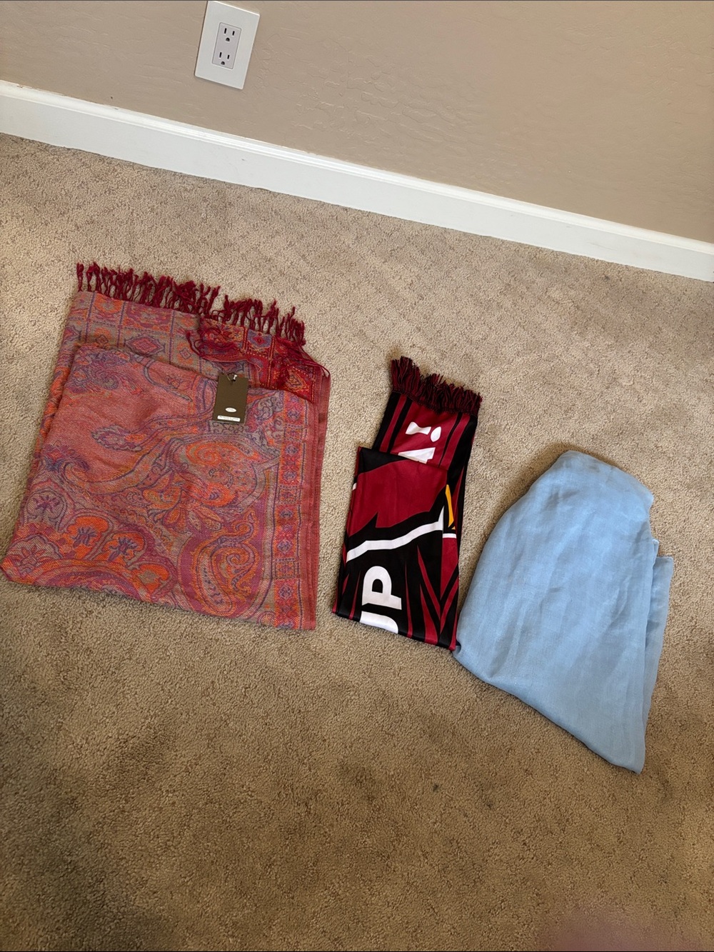 3 scarves/shawls new